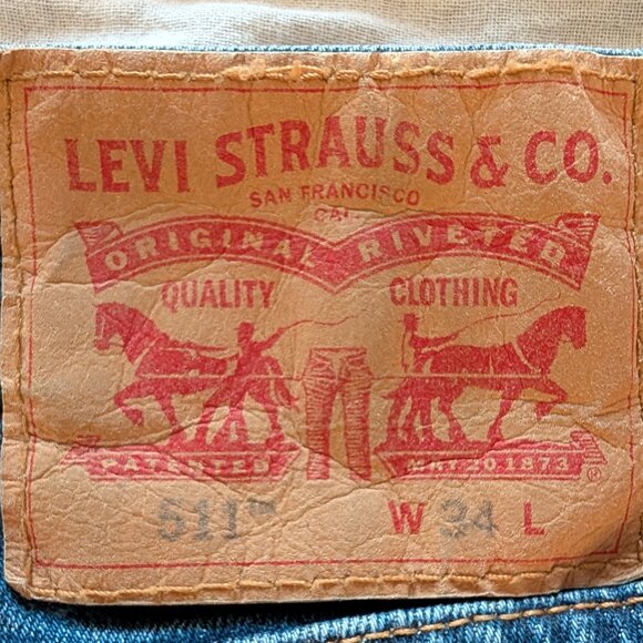 Levi 511 Jean Shorts - Picture 4 of 5